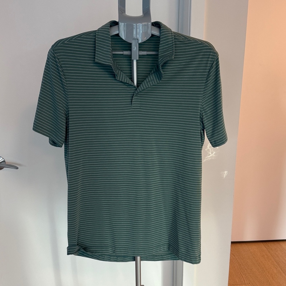 Lululemon Men’s Green Short Sleeve Polo